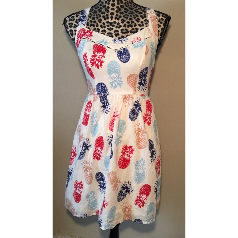 CHARLOTTE RUSSE Women’s PINEAPPLE Women’s Dress